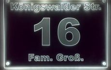 Typ1 Hausnummer mit LED Beleuchtung und Gravur