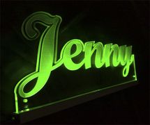 LED Namensschild JENNY graviert mit indirekter Beleuchtung