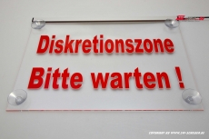 LED graviertes Hinweisschild DISKRETIONSZONE BITTE Warten mit indirekter LED Beleuchtung