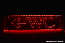 LED Beleuchtetes Schild WC + Pfeil Links mit Gravur Classic-Design