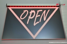 LED Leuchtschild OPEN graviert mit indirekter LED Beleuchtung Modern-Design