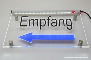 LED Beleuchtetes Schild Empfang + Pfeil links + Folie / graviert